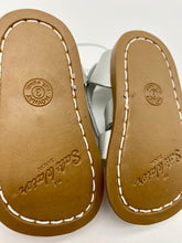 Load image into Gallery viewer, Salt Water Sandals